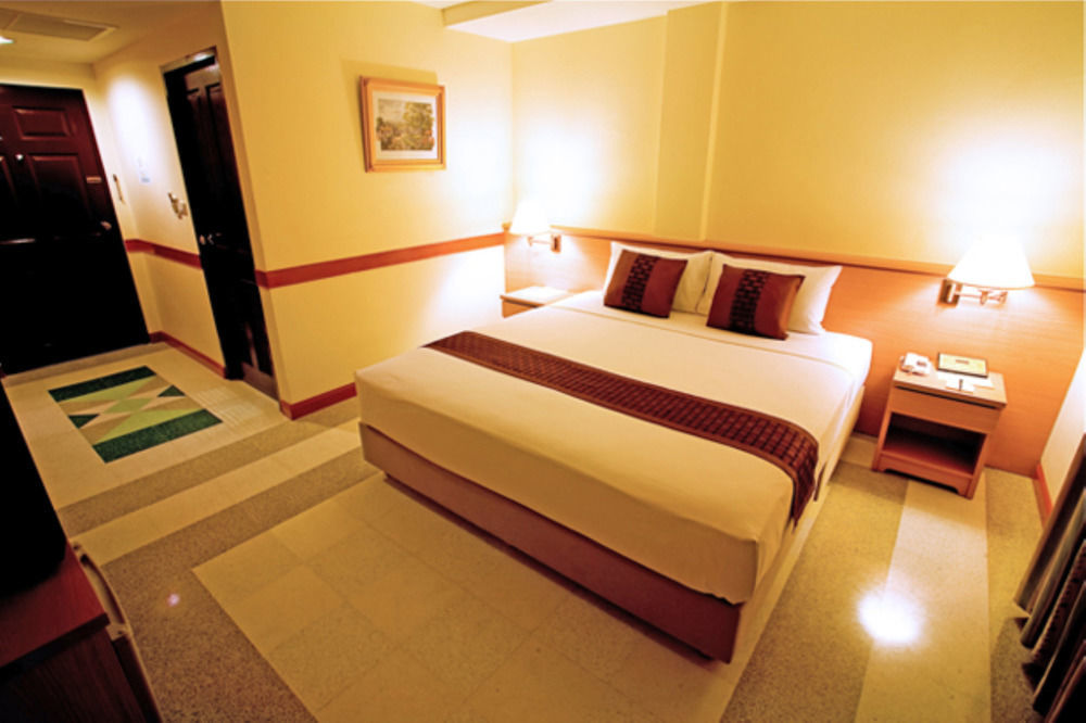 The Ecotel Bangkok Ngoại thất bức ảnh